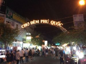 phuquoc-night-market1